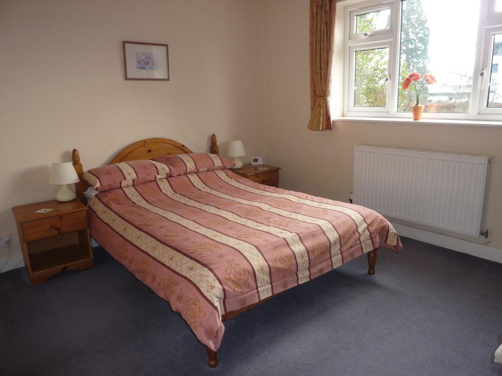 Bridge House B&B Cheltenham Zewnętrze zdjęcie